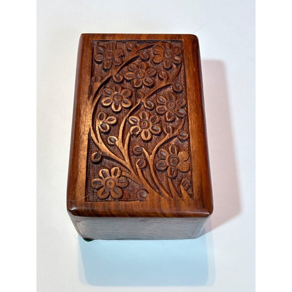 Vintage Hand-Carved Wooden Keepsake Box With Floral Design & Sliding Bottom Lid - Picture 8 of 8